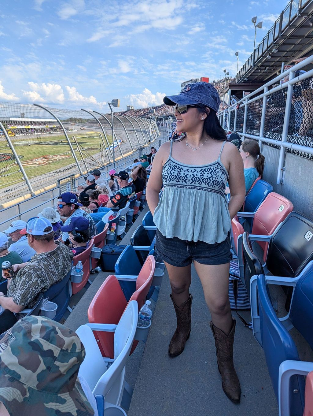 From Granola Girl to NASCAR Fan: My Talladega&nbsp;Experience🏎️